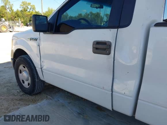 2009 Ford F-150 XL with VIN 1FTRF12WX9KA27138, listed as a IAAI auction lot 43436194 with 182,834 mi miles and . Bid and sale history available at DreamBid. Image 14.