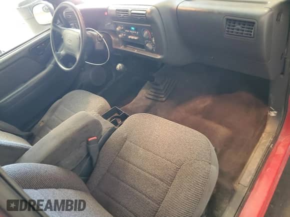 1995 Chevrolet S-10 LS с VIN 1GCCS1940S8145840, выставлен на аукционе Copart как лот 64029775 с пробегом 102 611 миль миль и Списание • Salvage title. История ставок и продаж доступна на DreamBid. Изображение 8.