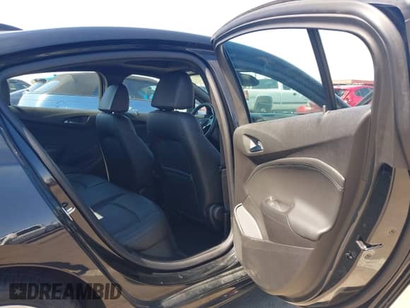 2018 Chevrolet Cruze Premier с VIN 1G1BF5SM9J7102080, выставлен на аукционе IAAI как лот 43280475 с пробегом 56 556 миль миль и . История ставок и продаж доступна на DreamBid. Изображение 8.