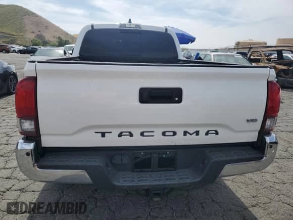 2020 Toyota Tacoma SR5 с VIN 3TMBZ5DN3LM027258, выставлен на аукционе Copart как лот 54068424 с пробегом 37 138 миль миль и Списание • Salvage title. История ставок и продаж доступна на DreamBid. Изображение 6.