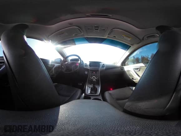 2015 Hyundai Elantra Sport с VIN KMHDH4AH3FU321291, выставлен на аукционе IAAI как лот 43076558 с пробегом 54 529 миль миль и . История ставок и продаж доступна на DreamBid. Изображение 19.