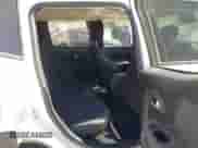 2017 Jeep Renegade Latitude с VIN ZACCJABB0HPG26653, выставлен на аукционе IAAI как лот 43349795 с пробегом 102 901 миль миль и . История ставок и продаж доступна на DreamBid. Изображение 8.