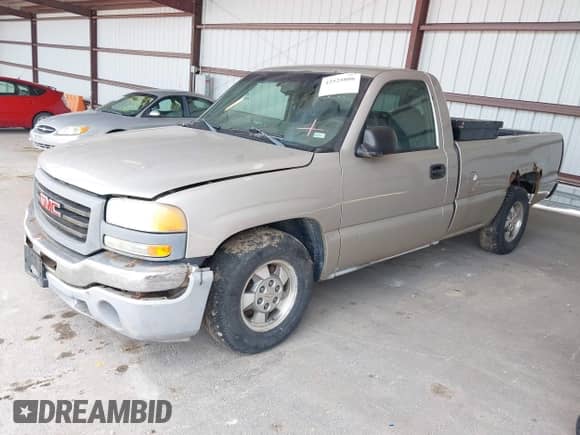 2004 GMC Sierra 1500 Work Truck with VIN 1GTEC14XX4Z233959, listed as a IAAI auction lot 42525806 with 203,627 mi miles and . Bid and sale history available at DreamBid. Image 16.
