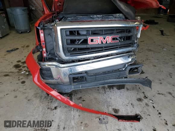 2015 GMC Sierra 1500 z VIN 1GTN2TEHXFZ317790, wystawiony jako Copart lot #85849815 z przebiegiem Nie podano mil oraz Szkoda całkowita • Salvage title. Historia ofert i sprzedaży dostępna na DreamBid. Obrazek 11.