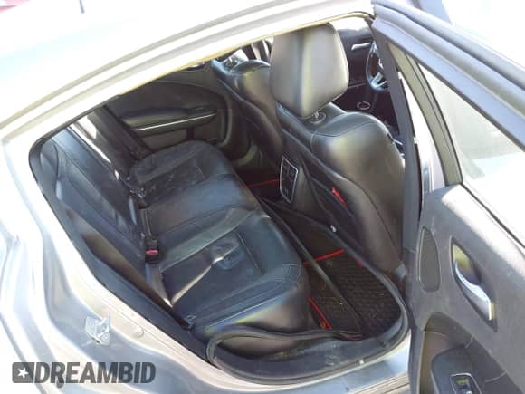 2015 Dodge Charger RT с VIN 2C3CDXCT8FH729372, выставлен на аукционе IAAI как лот 43581077 с пробегом 245 098 миль миль и . История ставок и продаж доступна на DreamBid. Изображение 8.