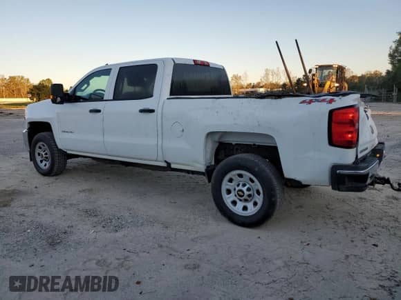 2016 Chevrolet Silverado 3500HD Work Truck z VIN 1GC4KYCG8GF135270, wystawiony jako Copart lot #74966644 z przebiegiem 324 608 mil mil oraz Szkoda całkowita • Salvage title. Historia ofert i sprzedaży dostępna na DreamBid. Obrazek 2.