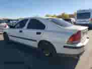 2001 Volvo S60 с VIN YV1RS61R412084860, выставлен на аукционе Copart как лот 77227144 с пробегом 170 853 миль миль и На запчасти • Non repairable. История ставок и продаж доступна на DreamBid. Изображение 2.
