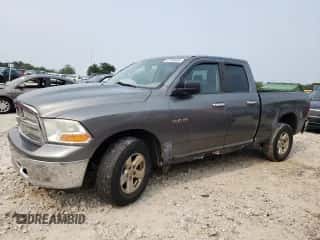 2010 Dodge 1500 ST с VIN 1D7RV1GP9AS159645, выставлен на аукционе Copart как лот 67380604 с пробегом 275 591 миль миль и Чистый • Clean title. История ставок и продаж доступна на DreamBid. Изображение 1.