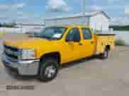 2008 Chevrolet Silverado 2500HD z VIN 1GBHK23658F224144, wystawiony jako IAAI lot #42512936 z przebiegiem 234 333 mil mil oraz . Historia ofert i sprzedaży dostępna na DreamBid. Obrazek 2.