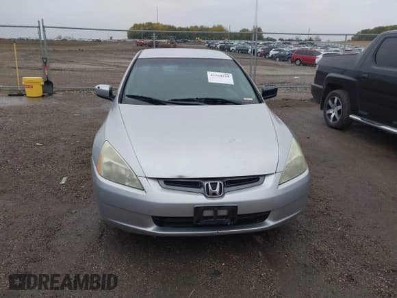 2004 Honda Accord LX z VIN 3HGCM56304G706114, wystawiony jako IAAI lot #43564218 z przebiegiem 259 393 mil mil oraz . Historia ofert i sprzedaży dostępna na DreamBid. Obrazek 6.