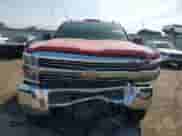2016 Chevrolet Silverado 2500HD Work Truck z VIN 1GC0KUEG6GZ183952, wystawiony jako Copart lot #54372175 z przebiegiem 165 362 mil mil oraz Szkoda całkowita • Salvage title. Historia ofert i sprzedaży dostępna na DreamBid. Obrazek 5.