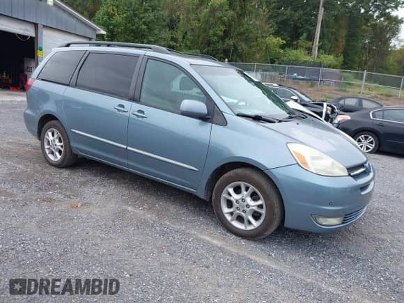 2004 Toyota Sienna XLE z VIN 5TDBA22C44S025060, wystawiony jako IAAI lot #43325185 z przebiegiem 230 015 mil mil oraz . Historia ofert i sprzedaży dostępna na DreamBid. Obrazek 1.