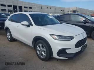 2025 Honda HR-V LX with VIN 3CZRZ1H31SM743505, listed as a IAAI auction lot 42721427 with 5,943 mi miles and . Bid and sale history available at DreamBid. Image 1.
