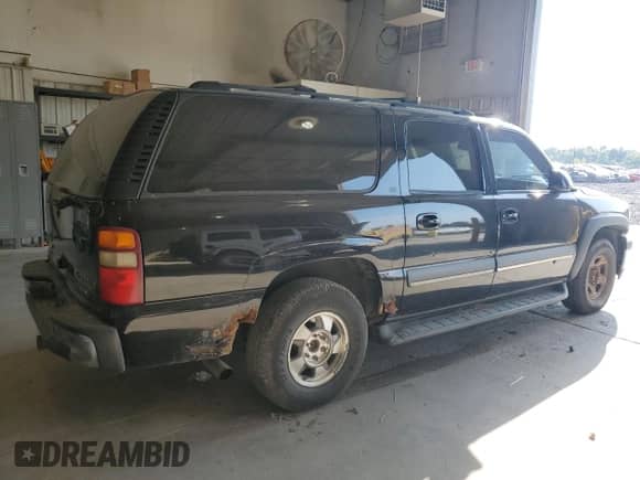 2003 Chevrolet Suburban LS с VIN 3GNFK16ZX3G243368, выставлен на аукционе Copart как лот 80399145 с пробегом 263 113 миль миль и Чистый • Clean title. История ставок и продаж доступна на DreamBid. Изображение 3.