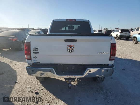 2010 Dodge 2500 SLT with VIN 3D7UT2HL9AG144684, listed as a Copart auction lot 82163794 with 300,895 mi miles and Salvage title. Bid and sale history available at DreamBid. Image 6.