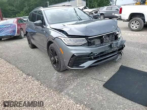 2023 Volkswagen Tiguan SE R-Line Black с VIN 3VVCB7AX6PM112175, выставлен на аукционе Copart как лот 66231495 с пробегом 27 403 миль миль и Списание • Salvage title. История ставок и продаж доступна на DreamBid. Изображение 14.