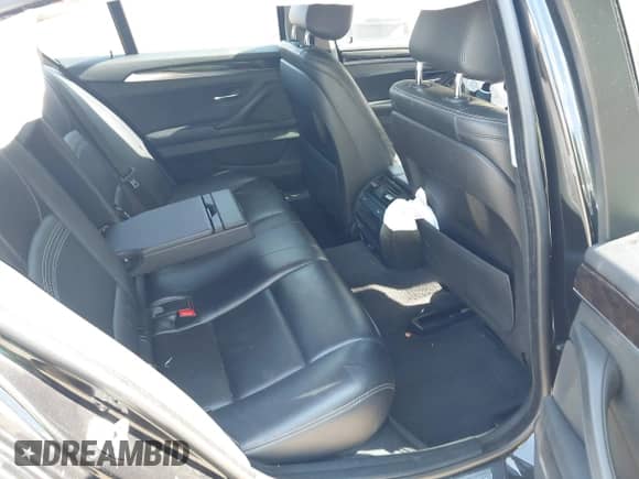 2015 BMW 5 Series 528i xDrive with VIN WBA5A7C52FD620771, listed as a IAAI auction lot 42953855 with 151,283 mi miles and . Bid and sale history available at DreamBid. Image 8.