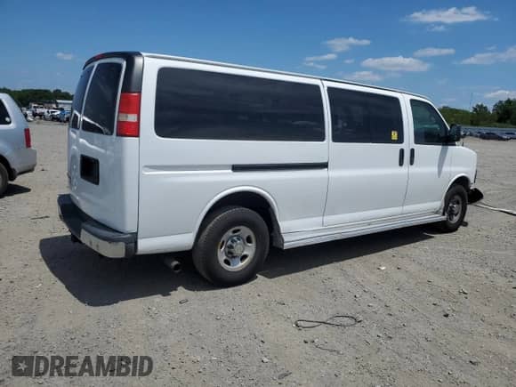 2013 Chevrolet Express Passenger 1LT с VIN 1GAZG1FA0D1156444, выставлен на аукционе Copart как лот 62424295 с пробегом 50 832 миль миль и Чистый • Clean title. История ставок и продаж доступна на DreamBid. Изображение 3.