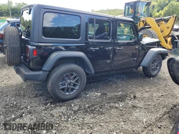 2025 Jeep Wrangler Sport S с VIN 1C4PJXDN6SW598914, выставлен на аукционе Copart как лот 70109965 с пробегом 3 675 миль миль и Чистый • Clean title. История ставок и продаж доступна на DreamBid. Изображение 3.