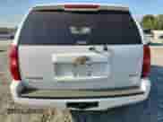 2008 Chevrolet Tahoe LTZ с VIN 1GNFC13078R163293, выставлен на аукционе Copart как лот 80201545 с пробегом 228 289 миль миль и Списание • Salvage title. История ставок и продаж доступна на DreamBid. Изображение 6.