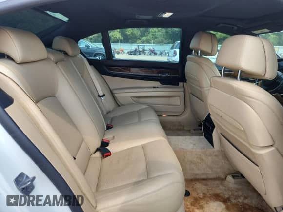 2014 BMW 7 Series ALPINA B7 z VIN WBAYE8C53ED135268, wystawiony jako Copart lot #81066985 z przebiegiem 110 692 mil mil oraz Szkoda całkowita • Salvage title. Historia ofert i sprzedaży dostępna na DreamBid. Obrazek 10.