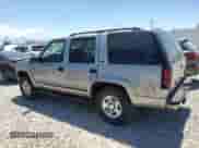 2000 Chevrolet Tahoe Z71 with VIN 1GNEK13R3YR116047, listed as a Copart auction lot 60037735 with 174,428 mi miles and Salvage title. Bid and sale history available at DreamBid. Image 2.