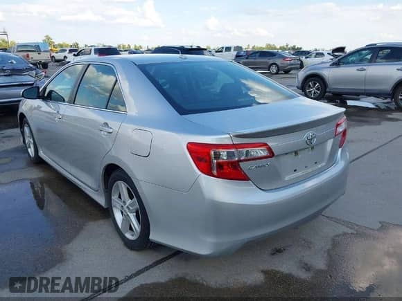 2012 Toyota Camry SE с VIN 4T1BF1FK6CU133280, выставлен на аукционе IAAI как лот 42600415 с пробегом 105 967 миль миль и . История ставок и продаж доступна на DreamBid. Изображение 3.