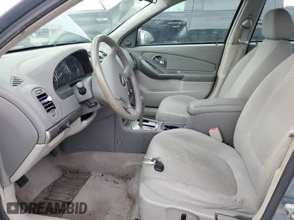 2008 Chevrolet Malibu Classic LT с VIN 1G1ZT58N68F100844, выставлен на аукционе Copart как лот 52051995 с пробегом 115 593 миль миль и Списание • Salvage title. История ставок и продаж доступна на DreamBid. Изображение 7.