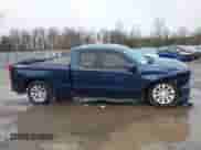 2019 Chevrolet Silverado 1500 Custom с VIN 1GCRYBEH5KZ407515, выставлен на аукционе IAAI как лот 41104512 с пробегом 68 765 миль миль и . История ставок и продаж доступна на DreamBid. Изображение 13.