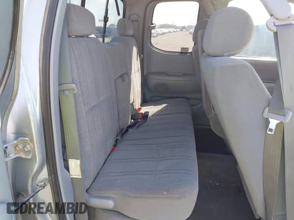 2000 Toyota Tundra SR5 с VIN 5TBBT4416YS039932, выставлен на аукционе IAAI как лот 43507460 с пробегом 309 583 миль миль и . История ставок и продаж доступна на DreamBid. Изображение 8.