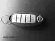 2017 Nissan Pathfinder SL z VIN 5N1DR2MM7HC667864, wystawiony jako IAAI lot #41219528 z przebiegiem 127 240 mil mil oraz . Historia ofert i sprzedaży dostępna na DreamBid. Obrazek 11.