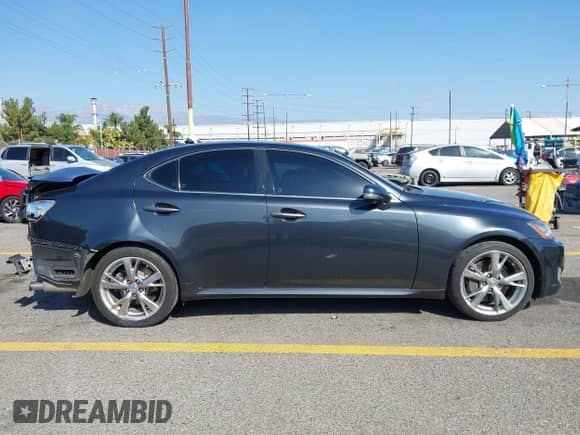 2009 Lexus IS 350 с VIN JTHBE262695023294, выставлен на аукционе IAAI как лот 43523851 с пробегом 172 746 миль миль и . История ставок и продаж доступна на DreamBid. Изображение 13.