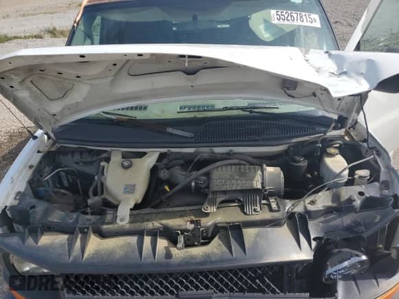 2012 Chevrolet Express Cargo с VIN 1GCSGAFX4C1117139, выставлен на аукционе Copart как лот 55267815 с пробегом 267 783 миль миль и Списание • Salvage title. История ставок и продаж доступна на DreamBid. Изображение 12.