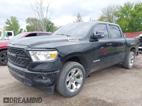 2022 Ram 1500 Big Horn z VIN 1C6RRFFG2NN423975, wystawiony jako IAAI lot #42307356 z przebiegiem 32 449 mil mil oraz . Historia ofert i sprzedaży dostępna na DreamBid. Obrazek 21.