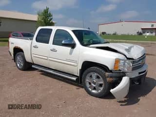 2012 Chevrolet Silverado 1500 LTZ z VIN 3GCPKTE72CG281668, wystawiony jako IAAI lot #42468867 z przebiegiem 139 316 mil mil oraz . Historia ofert i sprzedaży dostępna na DreamBid. Obrazek 1.