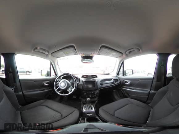 2018 Jeep Renegade Latitude с VIN ZACCJBBB1JPJ52673, выставлен на аукционе IAAI как лот 42270587 с пробегом 88 721 миль миль и . История ставок и продаж доступна на DreamBid. Изображение 18.