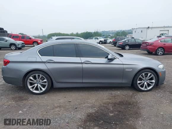 2015 BMW 5 Series 535i xDrive with VIN WBA5B3C50FD542187, listed as a IAAI auction lot 42896997 with 182,799 mi miles and . Bid and sale history available at DreamBid. Image 13.
