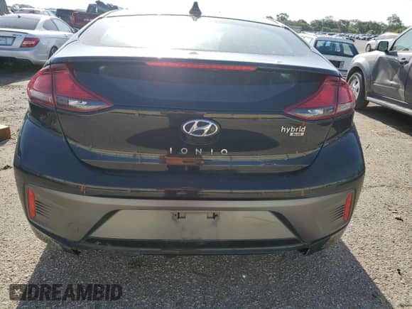 2020 Hyundai Ioniq Blue с VIN KMHC65LC1LU226054, выставлен на аукционе Copart как лот 63321355 с пробегом 66 479 миль миль и Списание • Salvage title. История ставок и продаж доступна на DreamBid. Изображение 6.