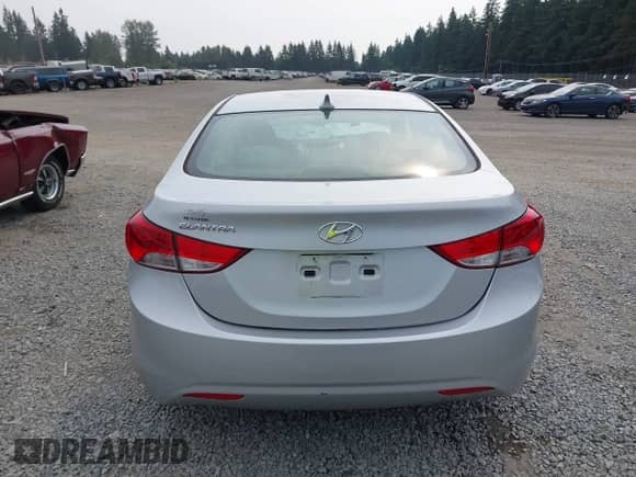 2012 Hyundai Elantra Limited z VIN KMHDH4AE1CU183042, wystawiony jako IAAI lot #43121875 z przebiegiem Nie podano mil oraz . Historia ofert i sprzedaży dostępna na DreamBid. Obrazek 16.