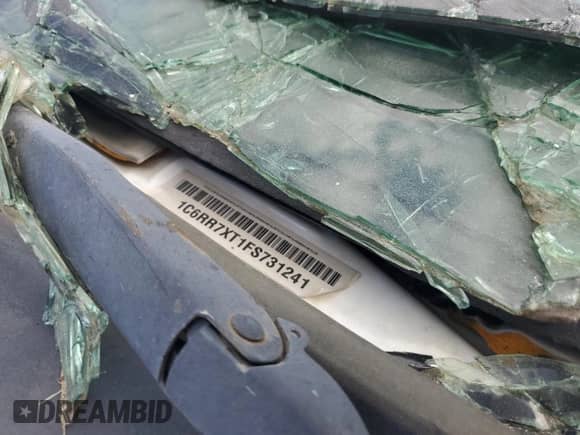 2015 Ram 1500 SSV with VIN 1C6RR7XT1FS731241, listed as a Copart auction lot 71995814 with 164,628 mi miles and Salvage title. Bid and sale history available at DreamBid. Image 12.