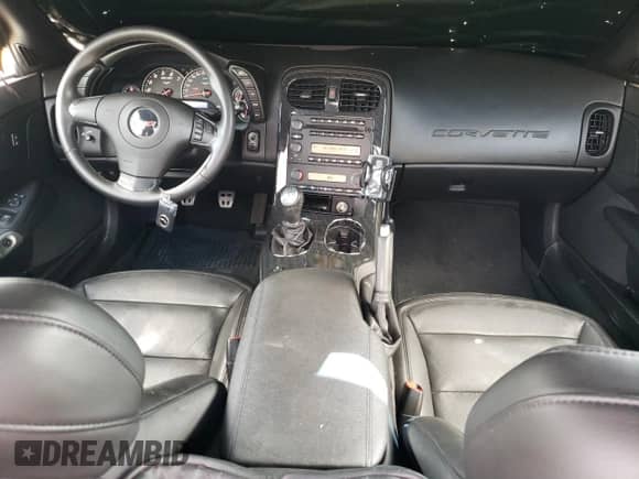 2012 Chevrolet Corvette 1LT with VIN 1G1YA2DW3C5108624, listed as a Copart auction lot 84025045 with 39,738 mi miles and Salvage title. Bid and sale history available at DreamBid. Image 8.