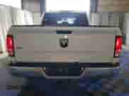 2023 Ram 1500 SLT z VIN 1C6RR6LG1PS518584, wystawiony jako Copart lot #70322795 z przebiegiem 35 857 mil mil oraz Nie do naprawy • Non repairable. Historia ofert i sprzedaży dostępna na DreamBid. Obrazek 6.