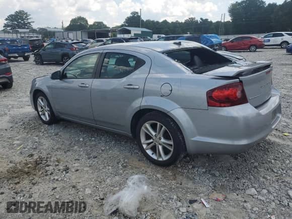 2014 Dodge Avenger SXT z VIN 1C3CDZCG2EN165707, wystawiony jako Copart lot #67371885 z przebiegiem 90 978 mil mil oraz Szkoda całkowita • Salvage title. Historia ofert i sprzedaży dostępna na DreamBid. Obrazek 2.