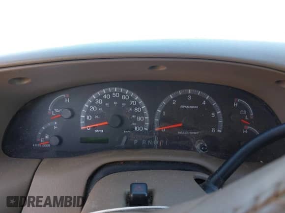 2003 Ford F-150 XLT z VIN 1FTRW07603KA19561, wystawiony jako IAAI lot #43413780 z przebiegiem Nie podano mil oraz . Historia ofert i sprzedaży dostępna na DreamBid. Obrazek 7.