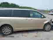 2014 Toyota Sienna Limited с VIN 5TDDK3DC2ES086353, выставлен на аукционе IAAI как лот 42462888 с пробегом 152 156 миль миль и . История ставок и продаж доступна на DreamBid. Изображение 14.
