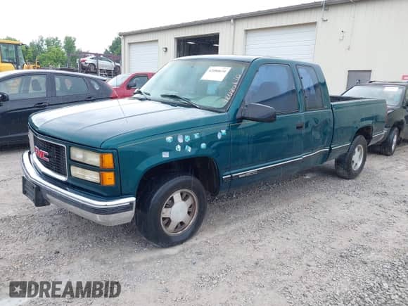 1998 GMC Sierra 1500 с VIN 1GTEC19R8WR509925, выставлен на аукционе IAAI как лот 42080610 с пробегом 239 657 миль миль и . История ставок и продаж доступна на DreamBid. Изображение 2.