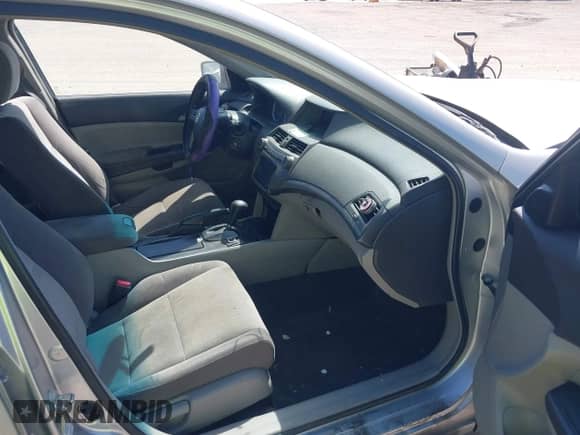 2009 Honda Accord LX-P with VIN 1HGCP264X9A058592, listed as a IAAI auction lot 43197968 with 206,788 mi miles and . Bid and sale history available at DreamBid. Image 5.