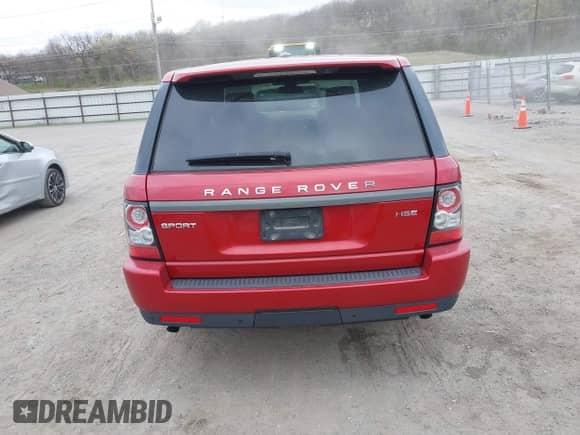 2013 Land Rover Range Rover Sport HSE z VIN SALSF2D40DA769848, wystawiony jako IAAI lot #42032959 z przebiegiem 144 204 mil mil oraz . Historia ofert i sprzedaży dostępna na DreamBid. Obrazek 16.