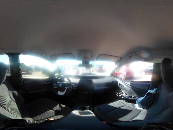 2017 Toyota Prius Two z VIN JTDKBRFU2H3547119, wystawiony jako IAAI lot #43313734 z przebiegiem 79 695 mil mil oraz . Historia ofert i sprzedaży dostępna na DreamBid. Obrazek 18.