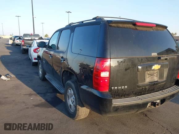 2013 Chevrolet Tahoe LS с VIN 1GNSCAE00DR247218, выставлен на аукционе IAAI как лот 42081674 с пробегом 164 687 миль миль и . История ставок и продаж доступна на DreamBid. Изображение 3.